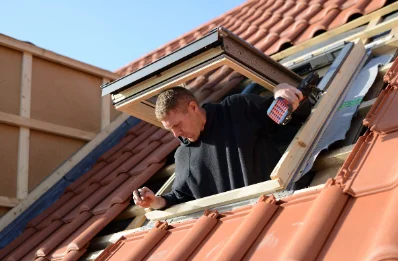 Pose de fenêtres de toit Velux à Mansempuy